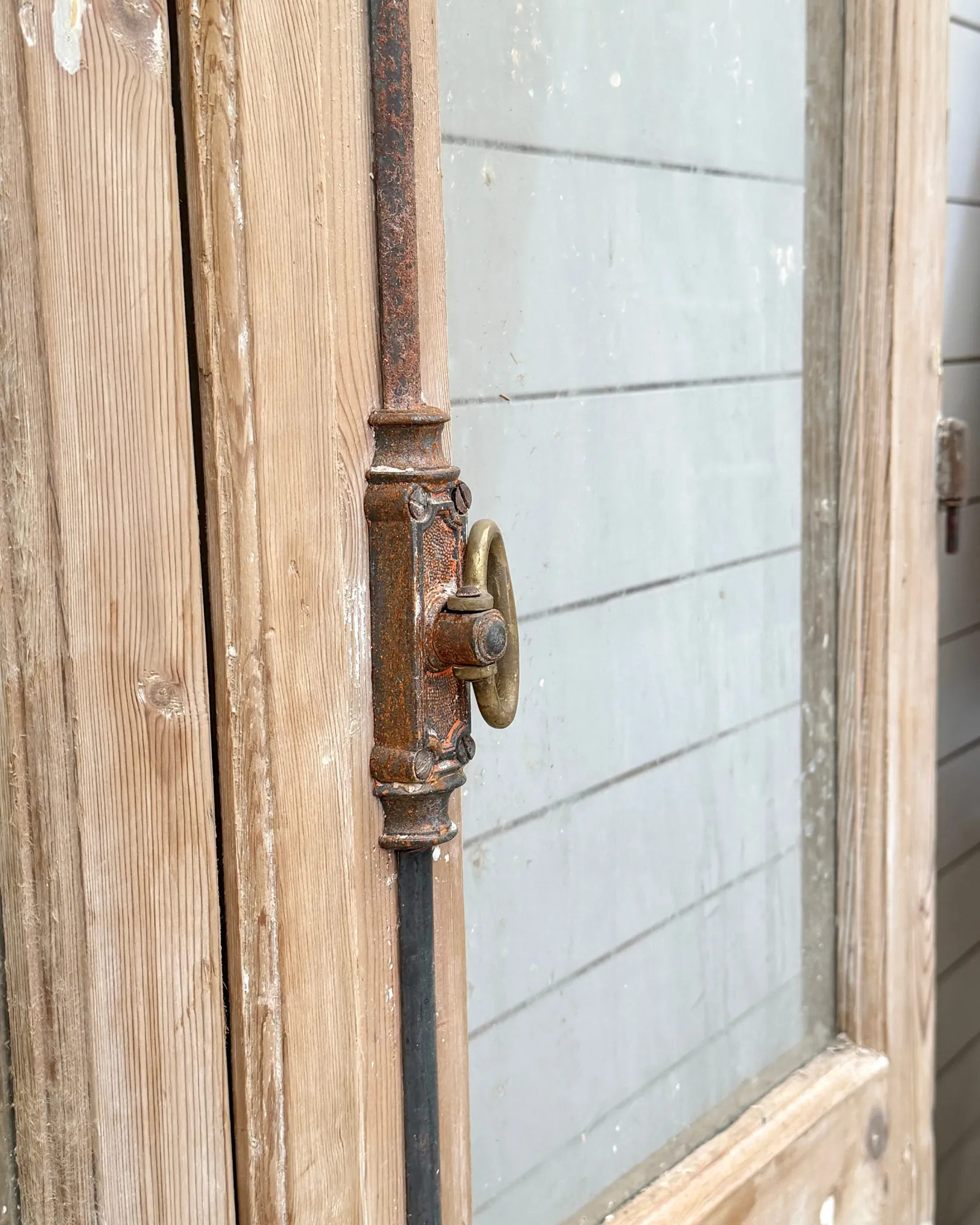 THE RINA GLASS DOOR PAIR