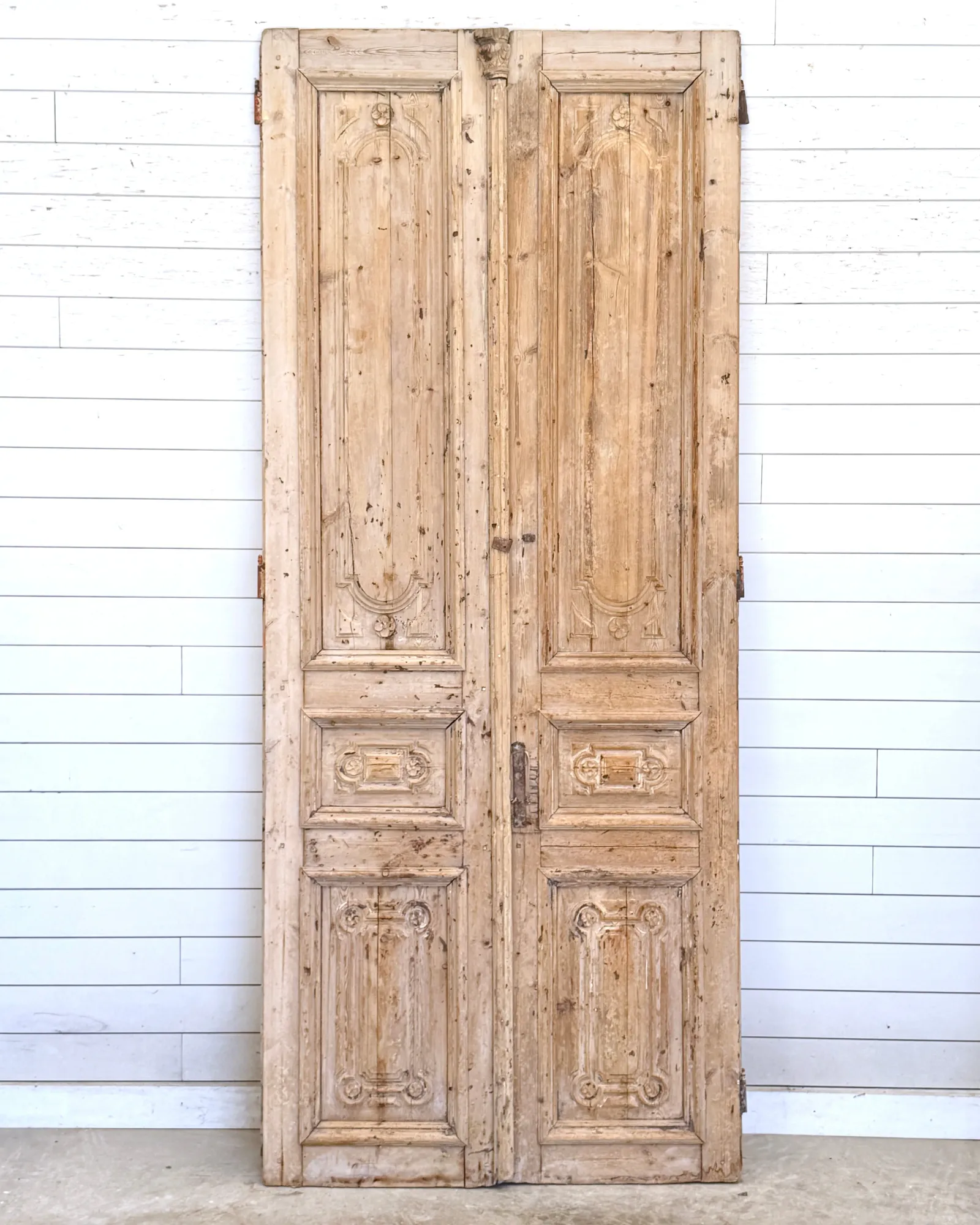 THE DORA SOLID DOOR PAIR