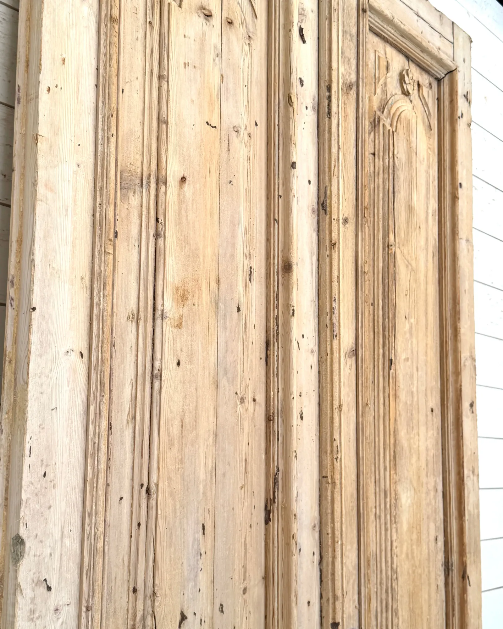 THE DORA SOLID DOOR PAIR