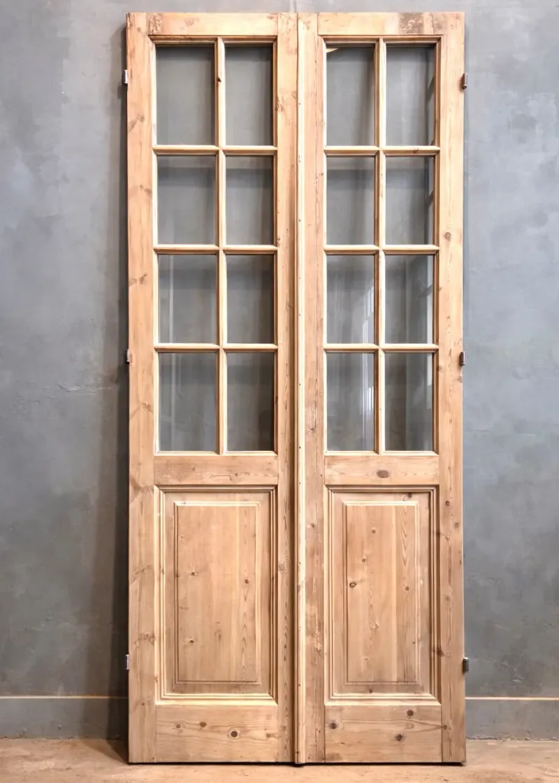 THE TELFER GLASS BARN DOOR