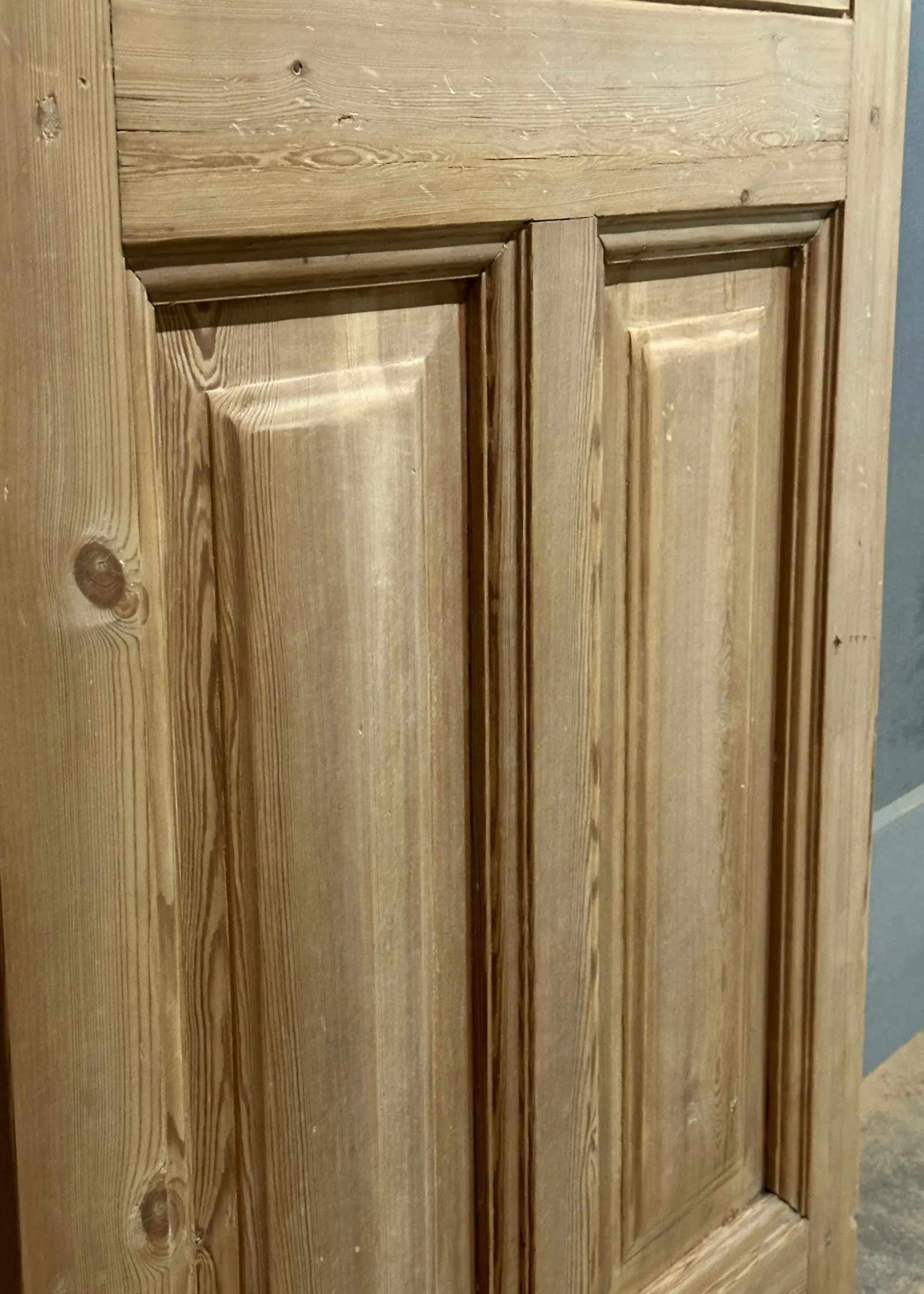 THE ABRAHAM SINGLE GLASS DOOR