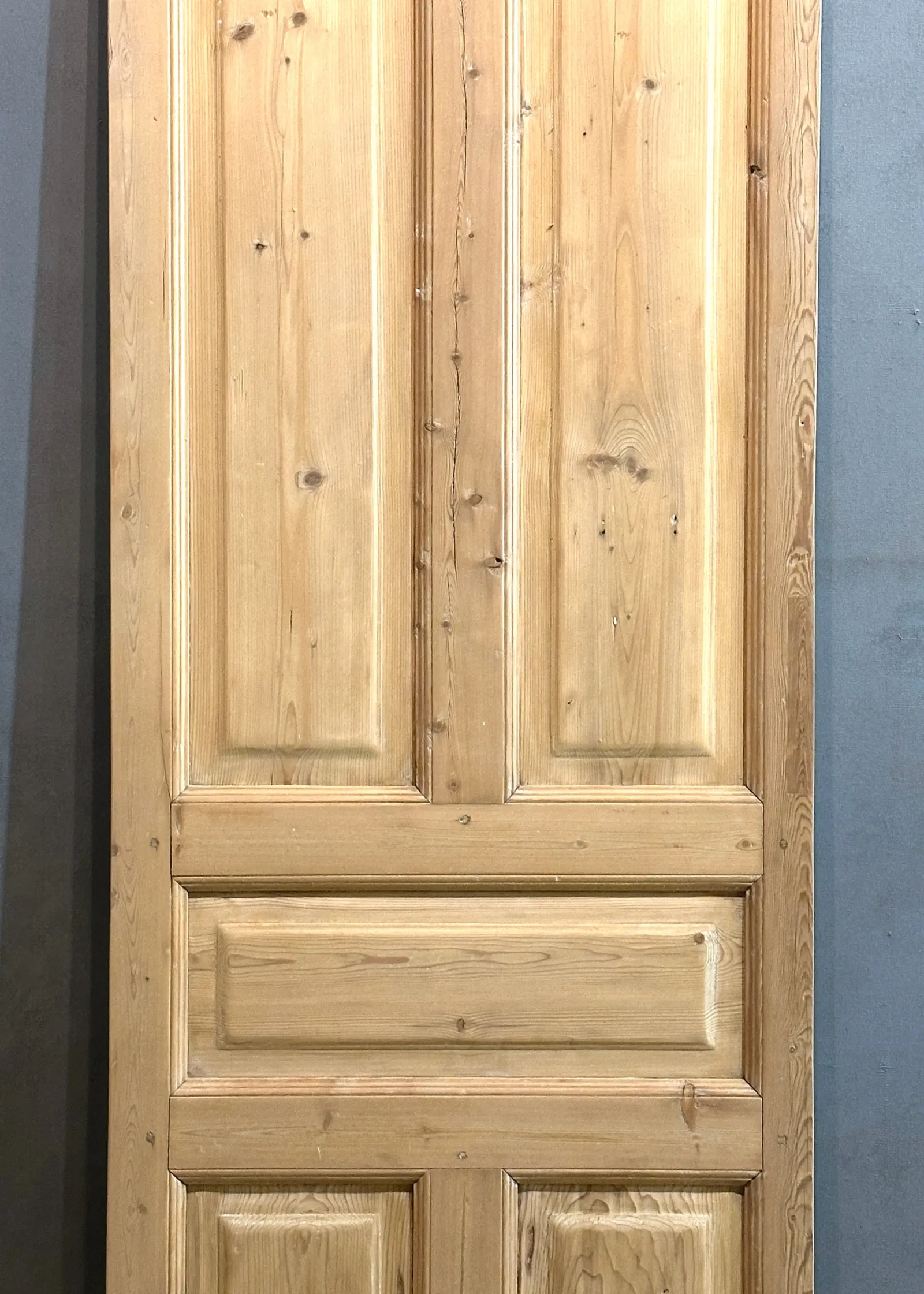 THE CALICO SINGLE SOLID DOOR