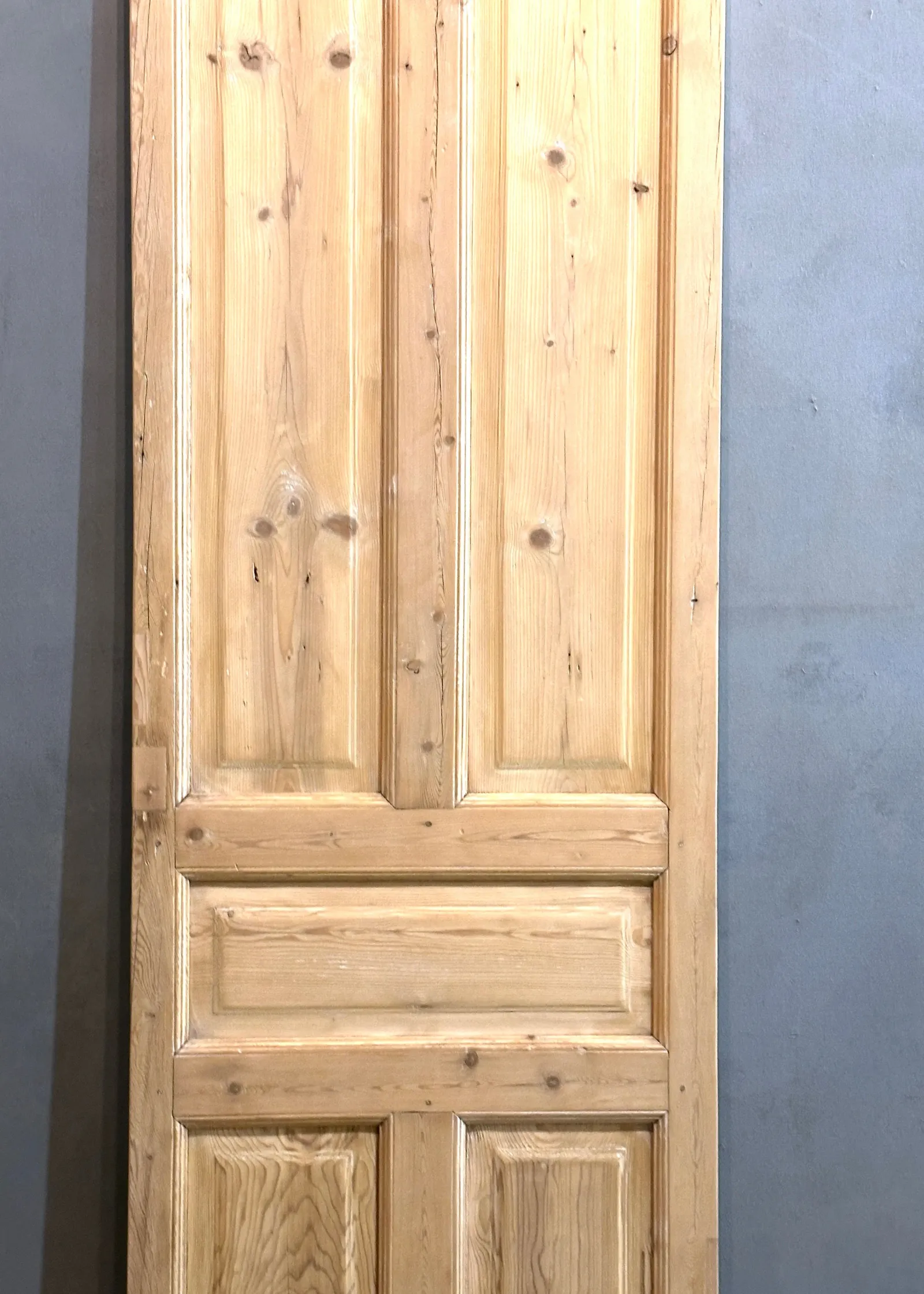 THE CALICO SINGLE SOLID DOOR