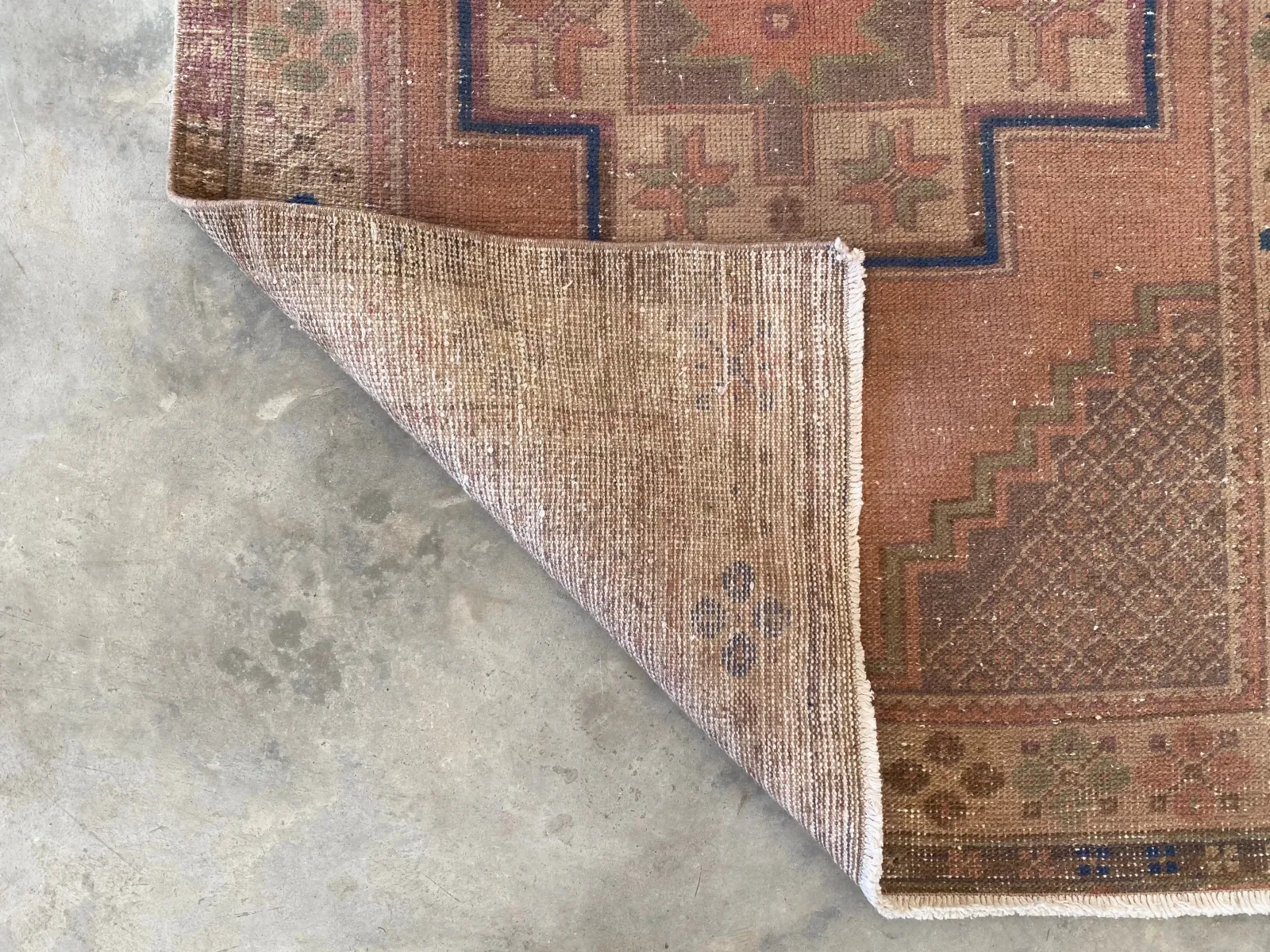 Vintage Turkish Rug; 3'6" x 7"