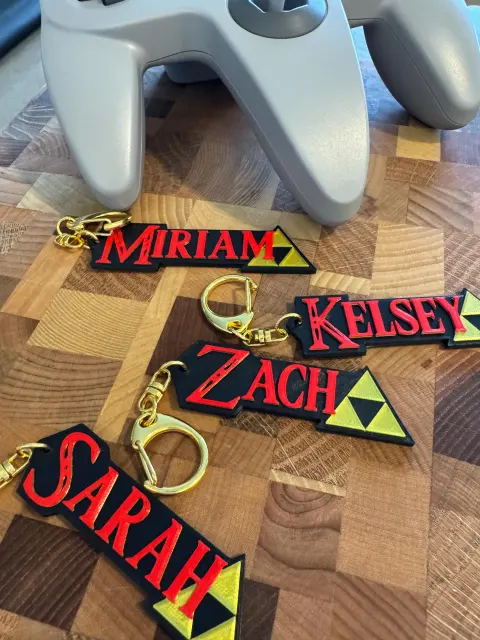 Custom Hylian Name Keychain – Personalized Gamer Gift, Fantasy RPG Inspired Key Ring - Thumbnail 2