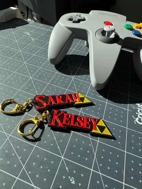 Custom Hylian Name Keychain – Personalized Gamer Gift, Fantasy RPG Inspired Key Ring - Thumbnail 3