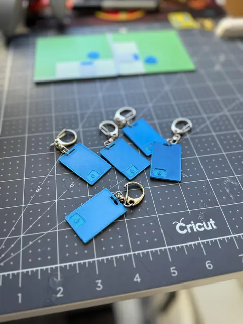 Severance Lumon Blue MDR, Green O&D or Black Admin Keychain - Thumbnail 4