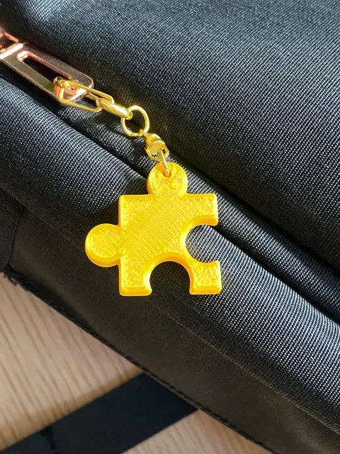 Banjo Kazooie Jiggy Keychain - Thumbnail 4