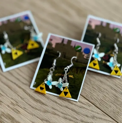 Zelda Navi Triforce Earrings - Thumbnail 4