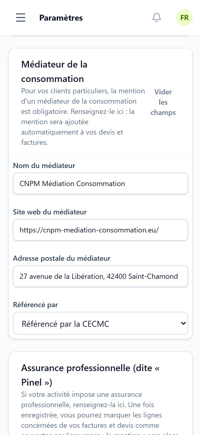 capture de l'écran des paramètres d'activité montrant le formulaire de saisie du médiateur de la consommation, avec ses quatre champs et le bouton d'enregistrement.