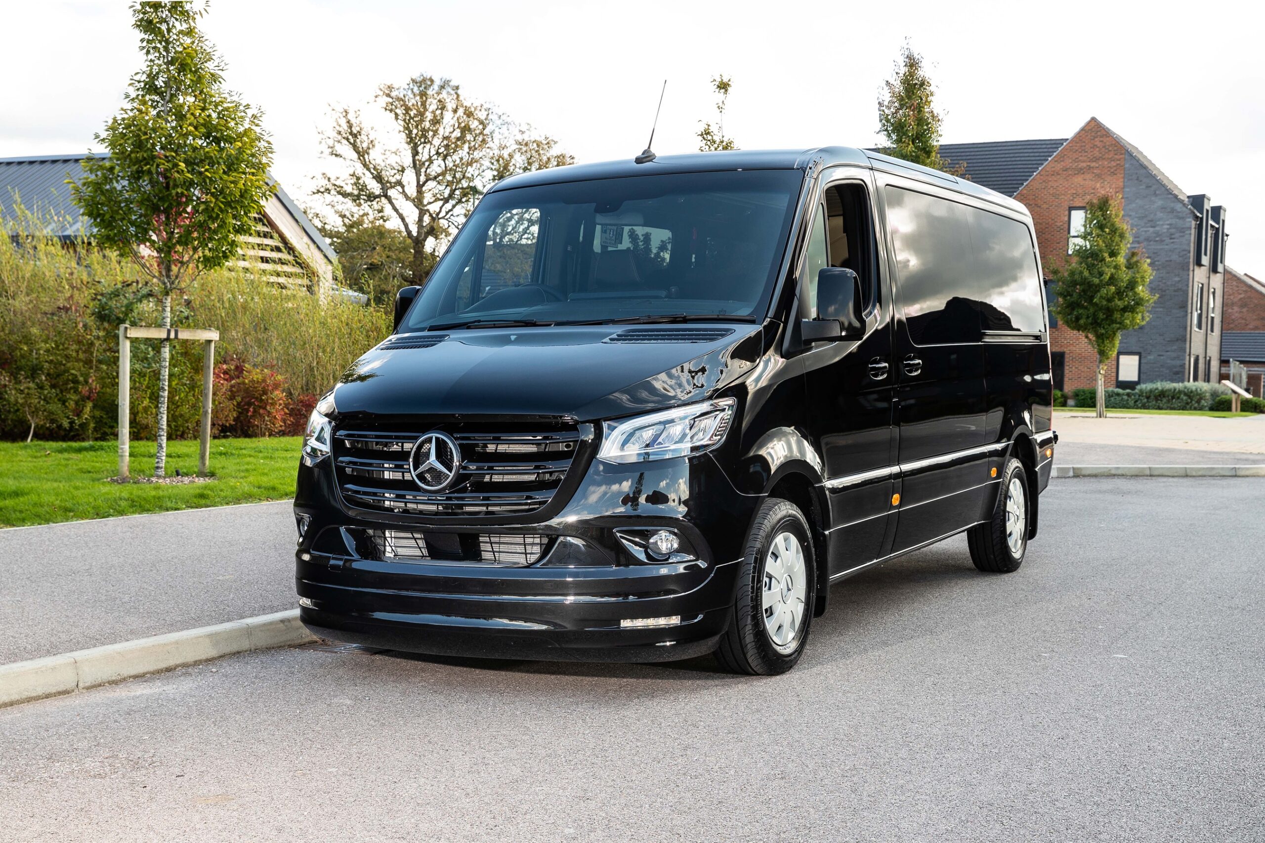 8 Seater Minicoach