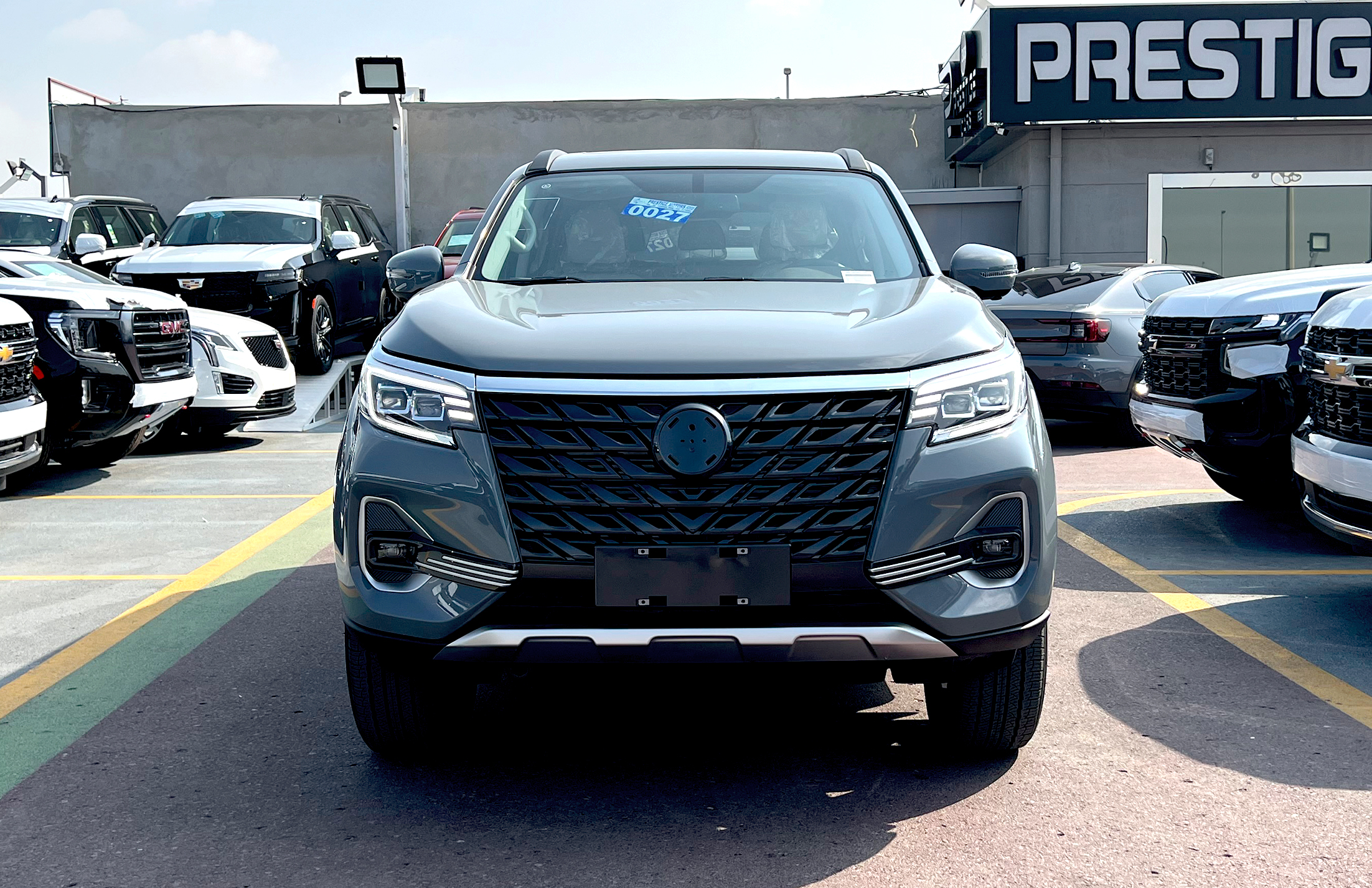 Dongfeng Paladin 2023 Grey Prestige Motor Dubai