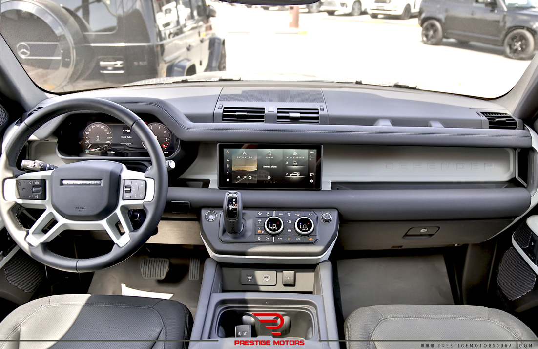 Land Rover Defender X-DYNAMIC 110 SE P400 AWD 2024 Local Registration + 10% Prestige Motor Dubai