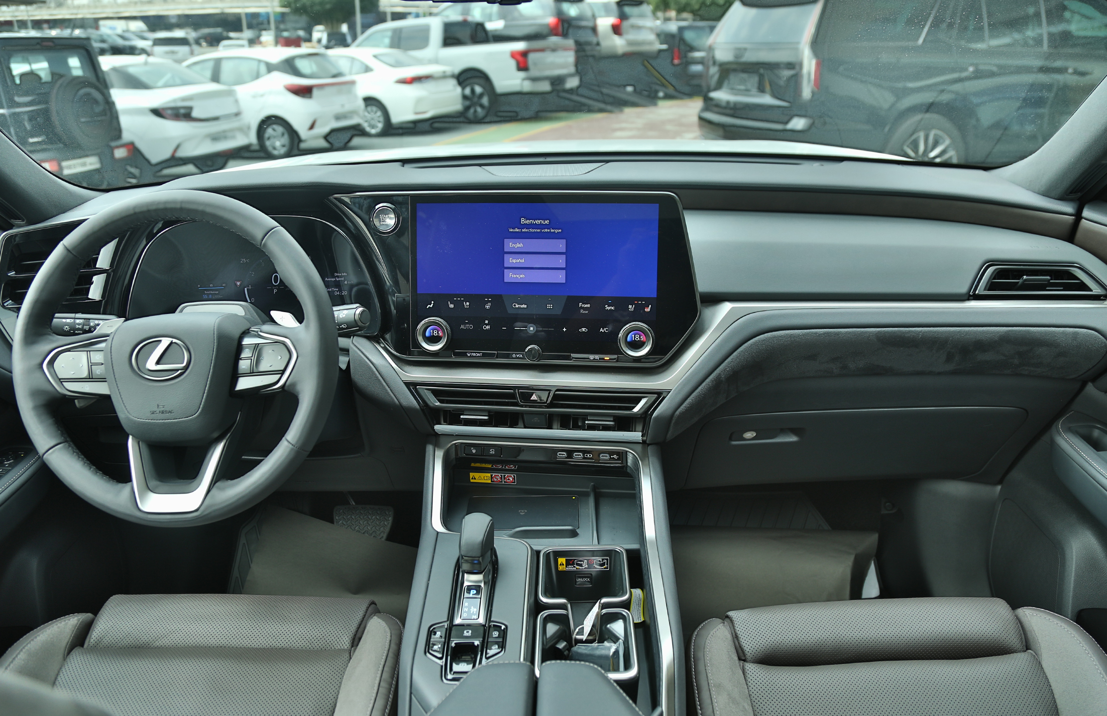 Lexus TX 350 EXECUTIVE 7seats. For Local Registration +10% Prestige Motor Dubai