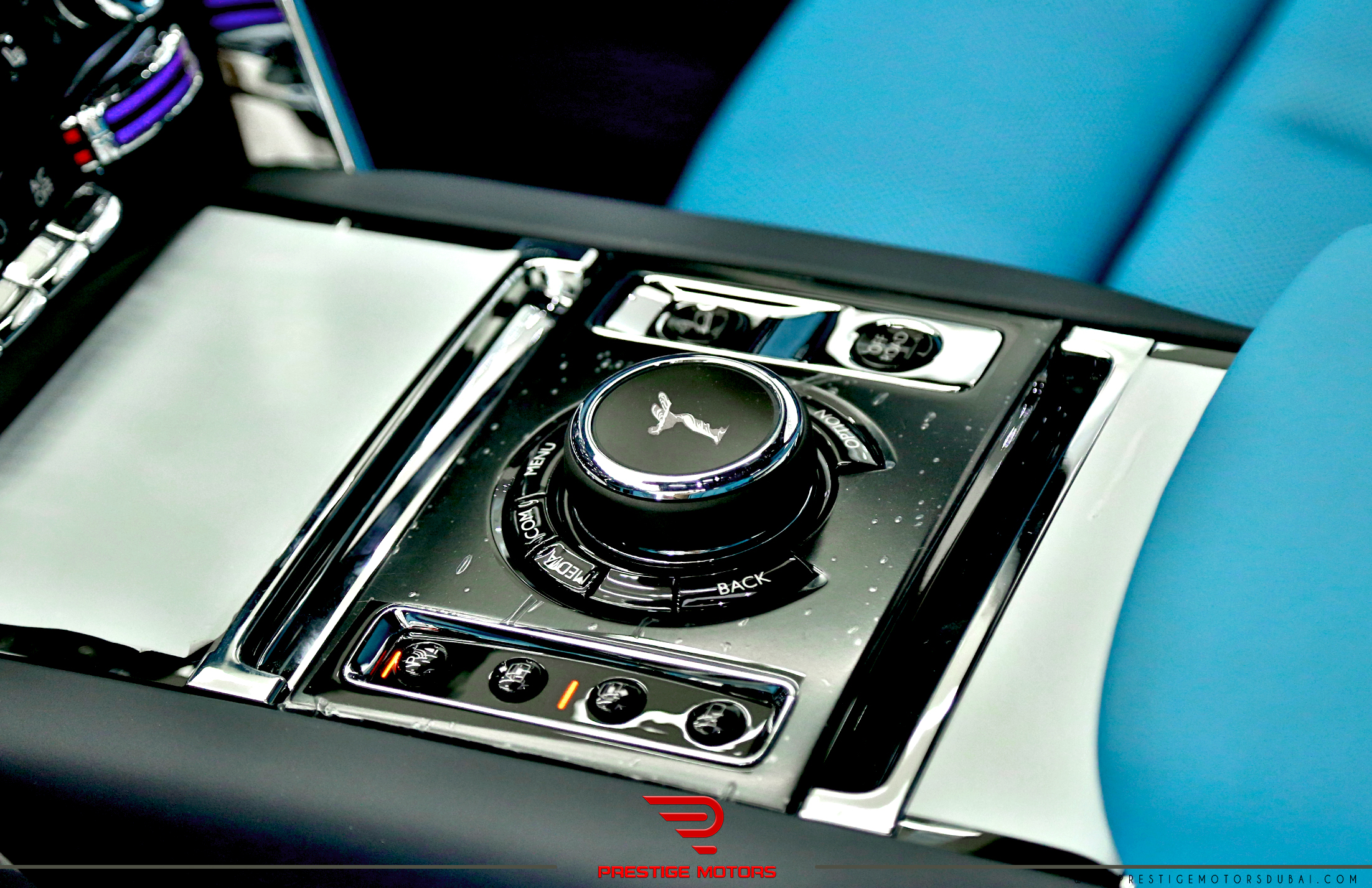 Rolls-Royce Cullinan 2023 Ultra-Luxurious Inclusive Warranty and Service Package Prestige Motor Dubai