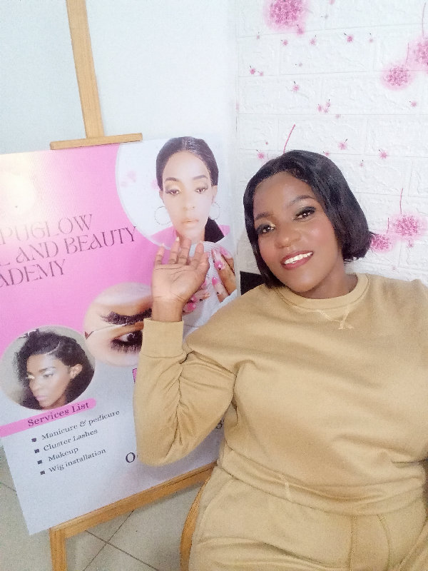 GrapUglow Nail and Beauty Academy