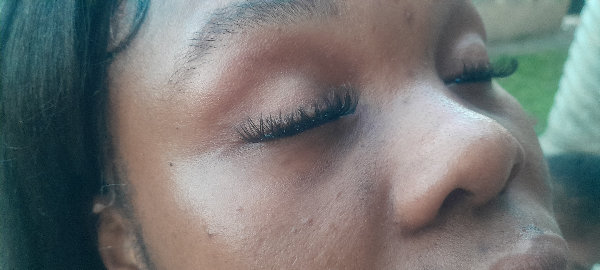 lashes by chanty