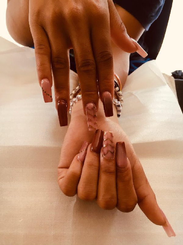 Omo Nail
