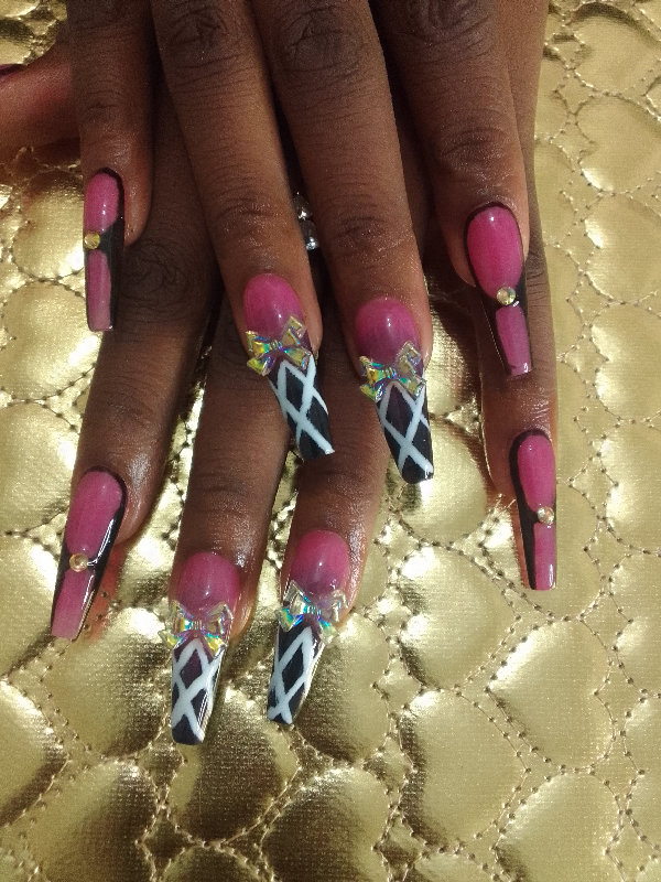 Nails by Glow