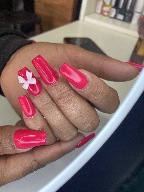 Signature Nails by Lala