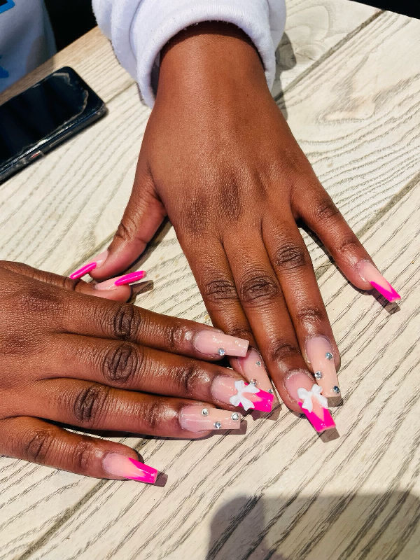 KN Nails