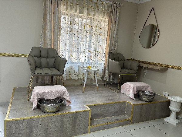 Crown Spa & Beauty Bar