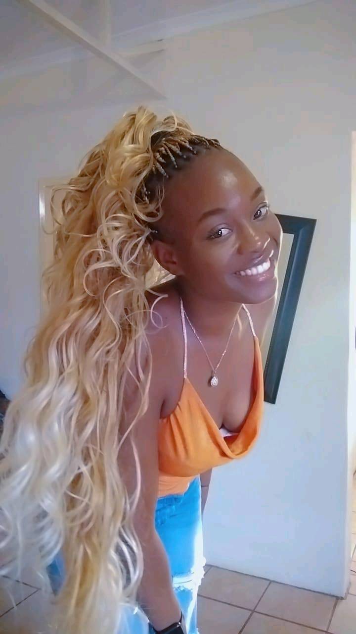 She’s she beauty salon