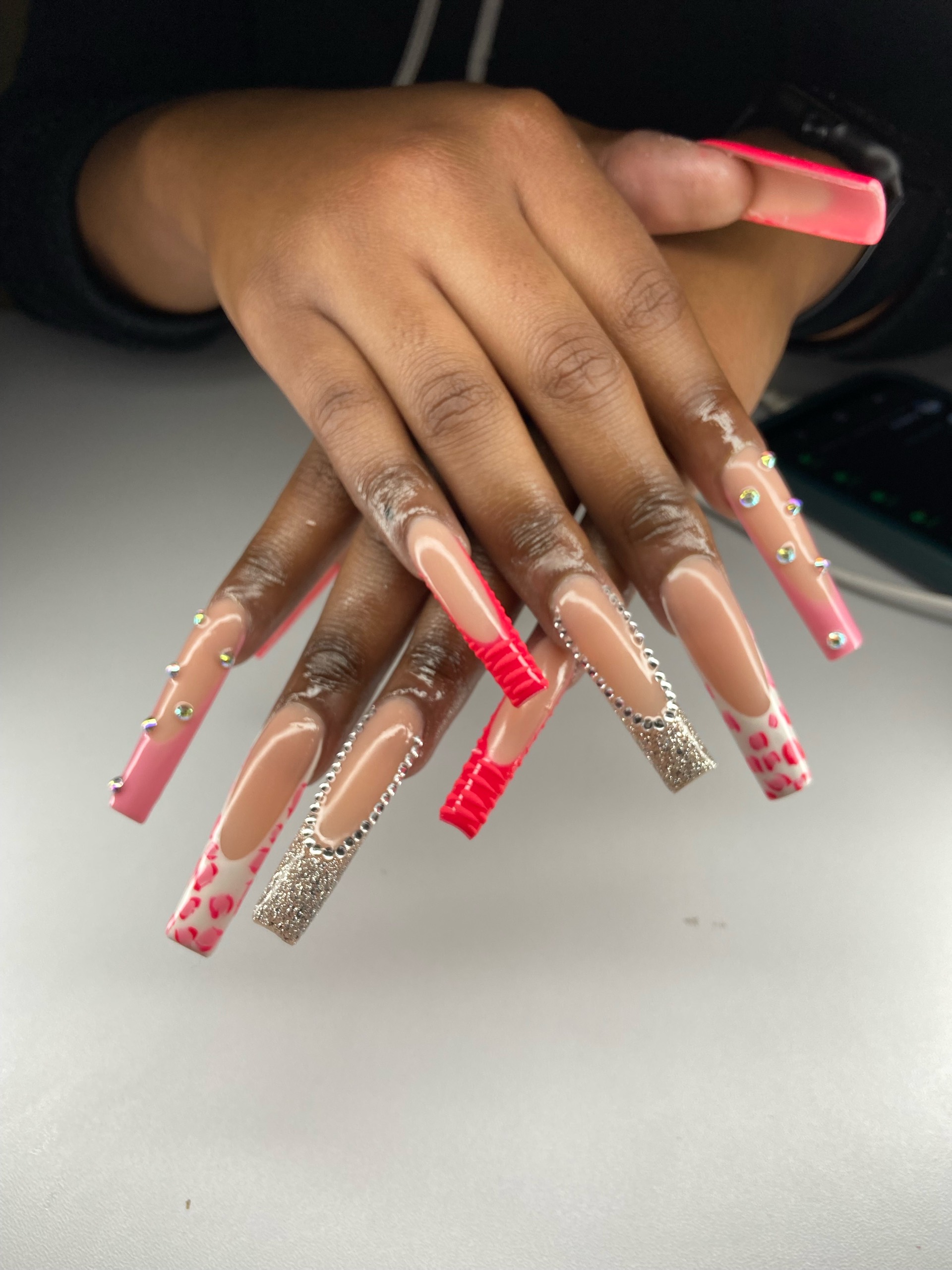 posh tips nail bar