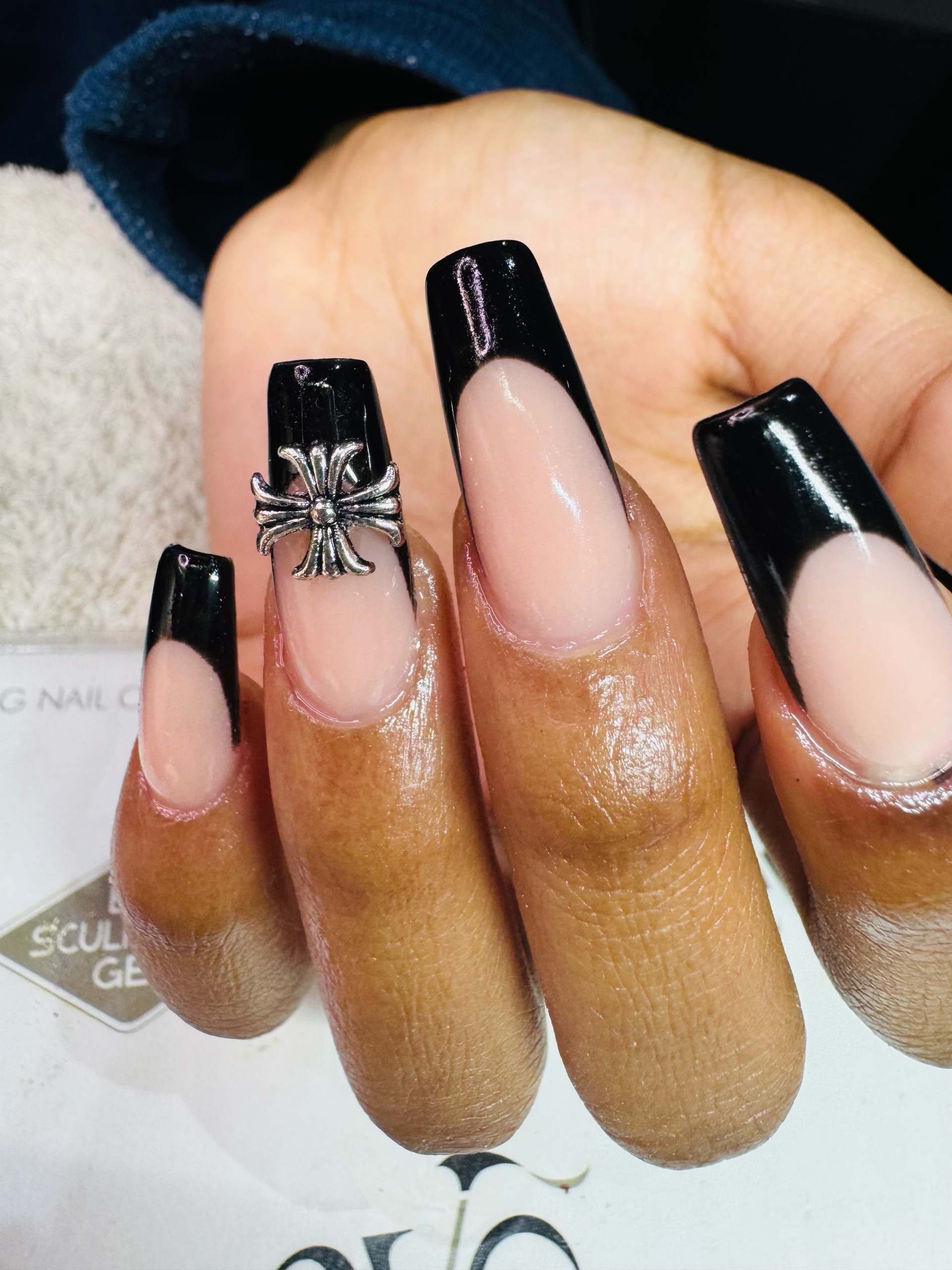 mknails-beauty spot