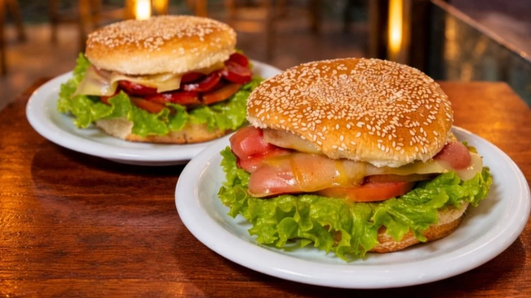 Madrugadão Restaurante E Petiscaria - Hambúrguer 