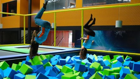 Space Jump (Parque de Trampolins)