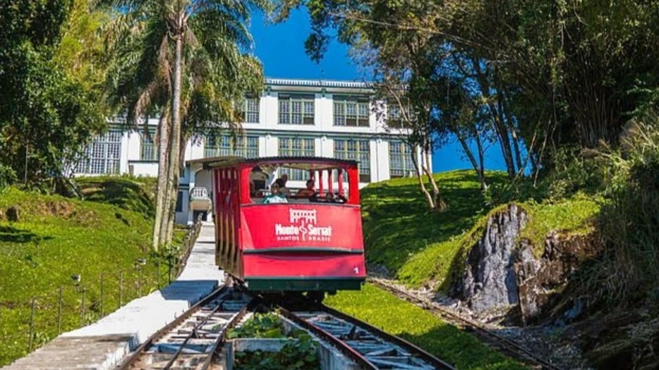 Monte Serrat Casino - Bondinho Elevador