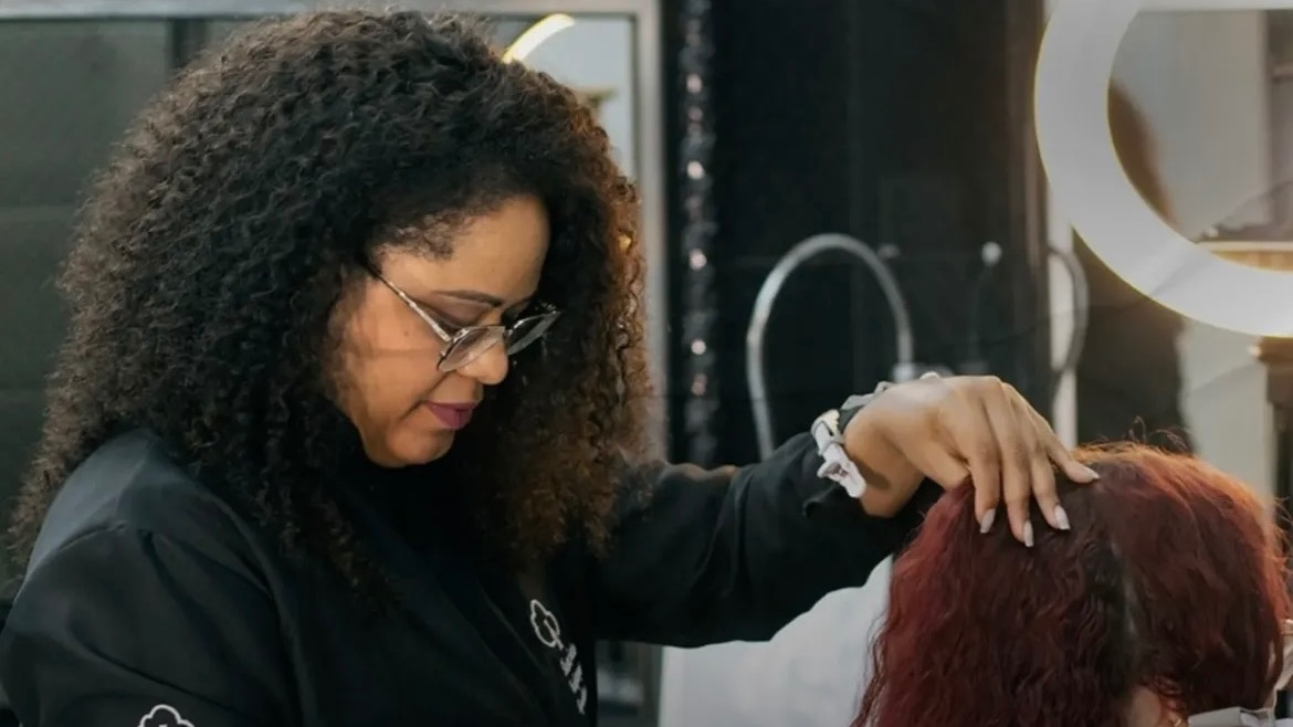 Encrespando Estética Capilar (Procedimento)