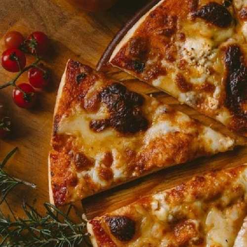 Super Pizza (Pizza)