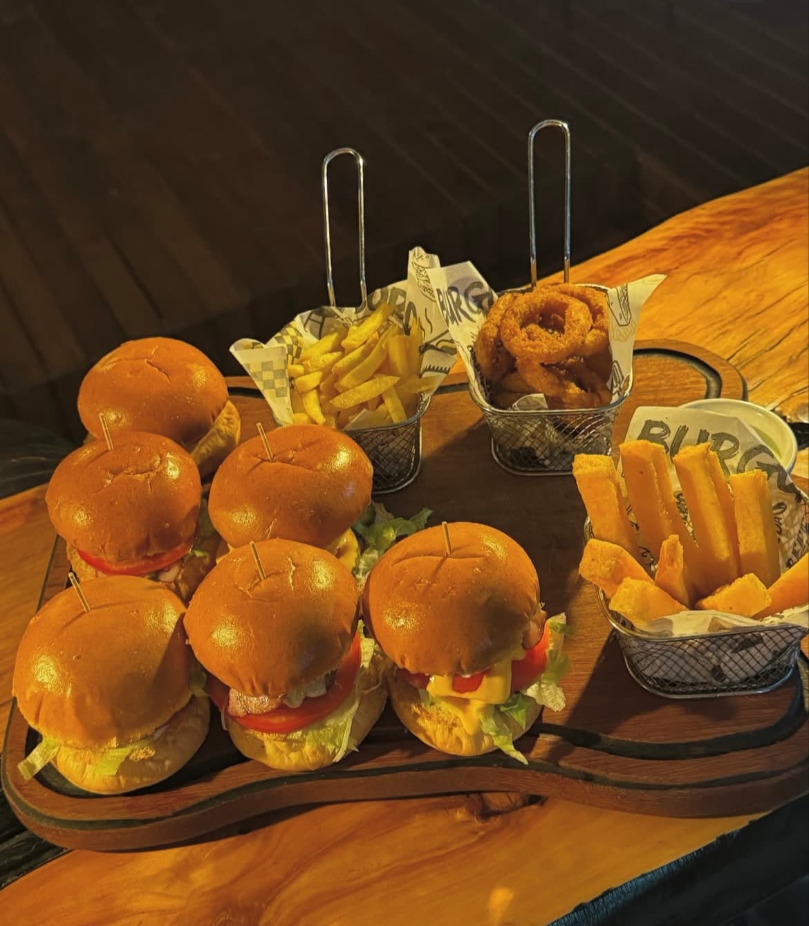 Rota 377 Bar e Pub