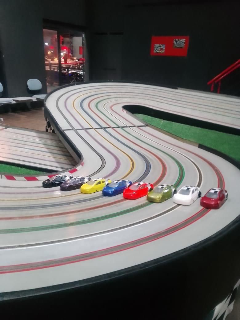 Super Máquinas (Experiência Autorama)