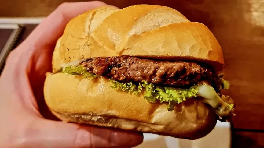 Na Fábrica Gastrobar (Hambúrguer)