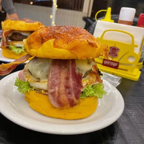 Garage Burger 