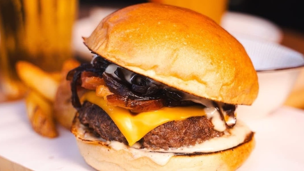 Arrumação - Bar, Comida & Pista (Hambúrguer )