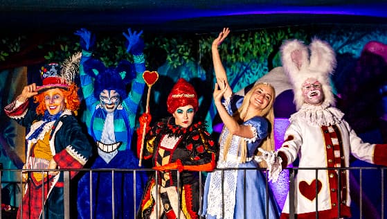 Alice e o Chapeleiro (18h)