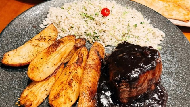 Yex Boliche & Steak House - Prato
