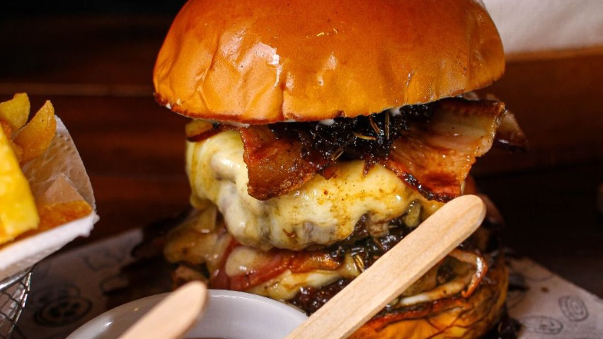 Forasteiro Steak Burger (Hambúrguer)
