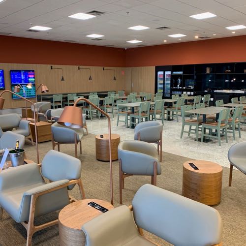 AMBAAR Lounge | Confins (Doméstico 1)