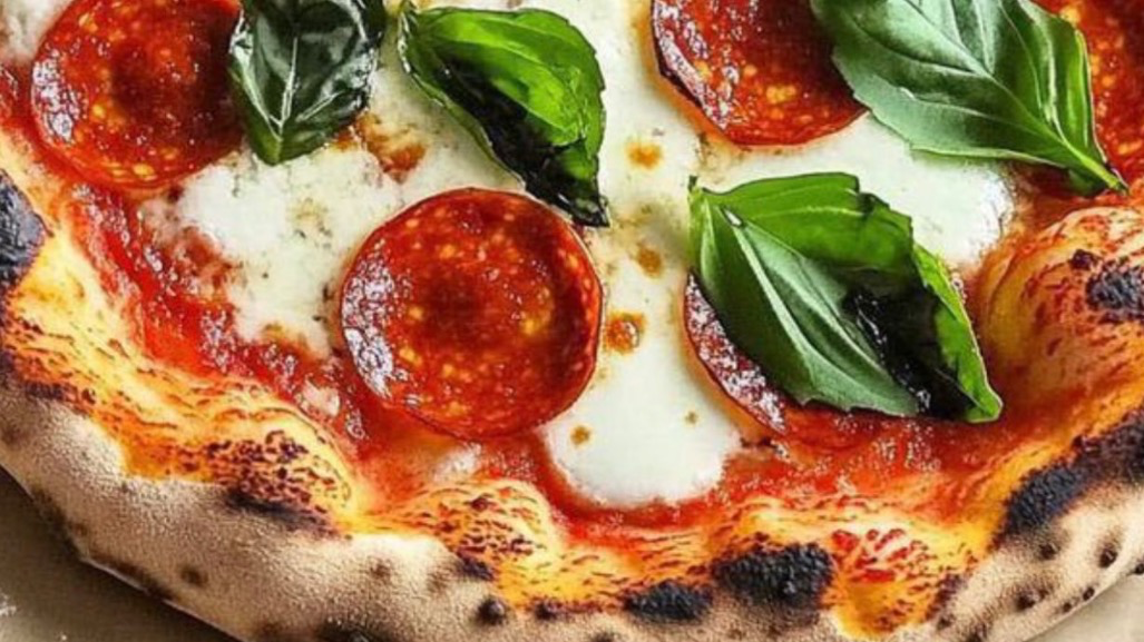 Eiffel Gourmet Pizzaria (Retirada)