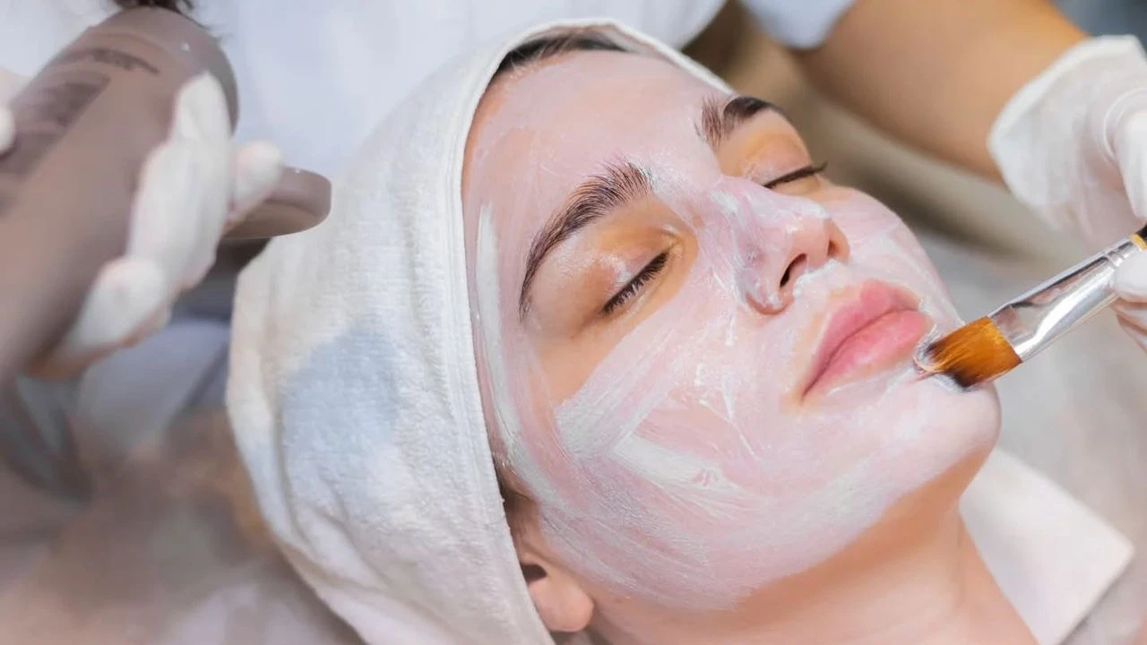 Lótus Centro de Estética | Lages (Procedimento Facial)
