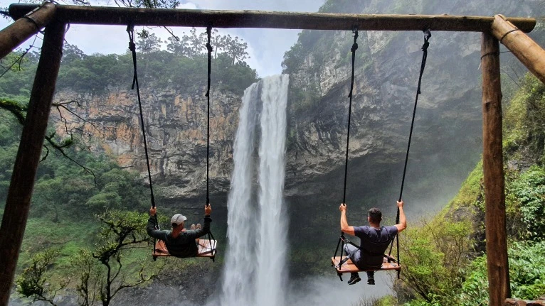 Pé Da Cascata - Ingresso 12h50