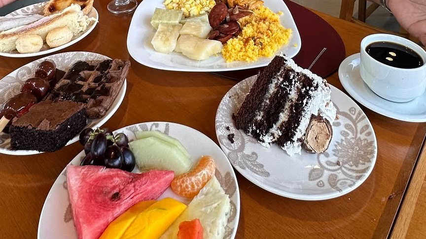 Oliva Restaurante (Buffet Café da Manhã | Almoço)