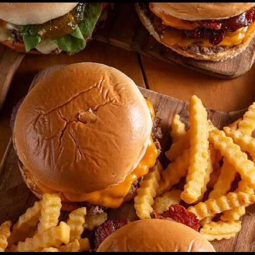 ALLM Burguer | Cabo Frio (Hambúrguer)