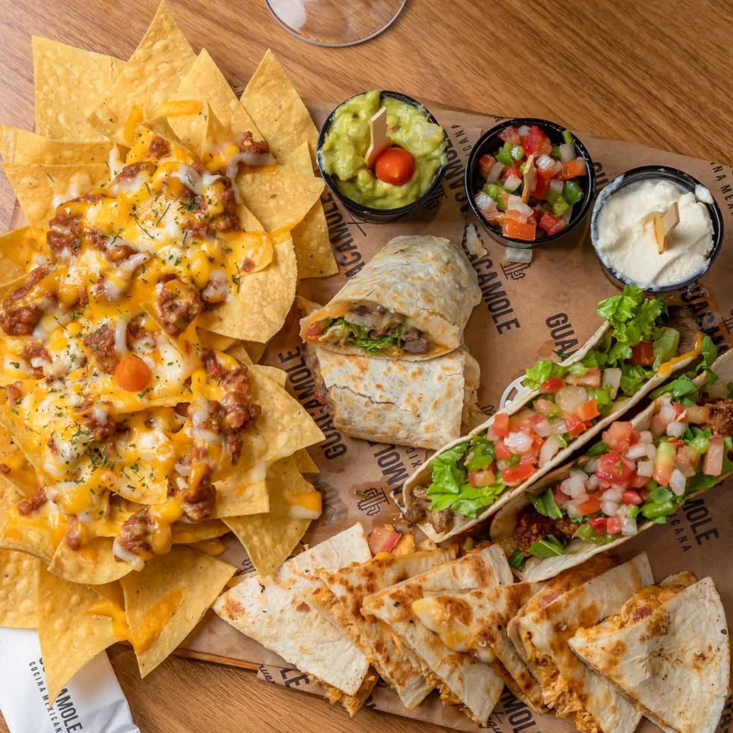 Guacamole Taqueria - Mercadoteca