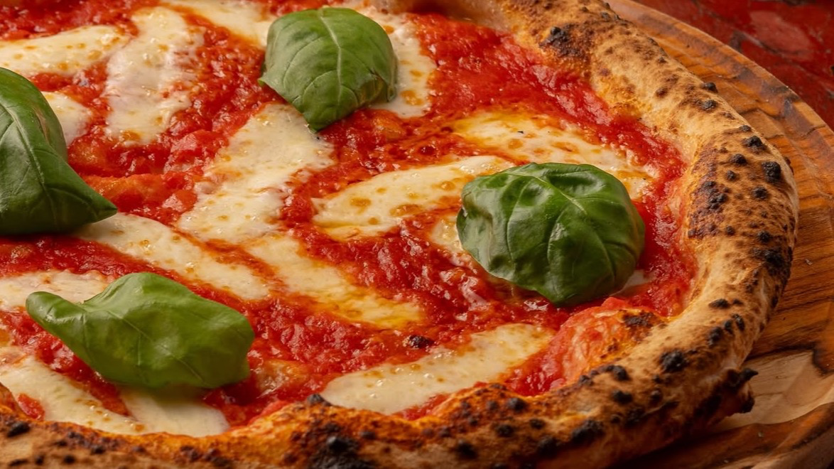 Nostra Pizzeria - (Pizza)